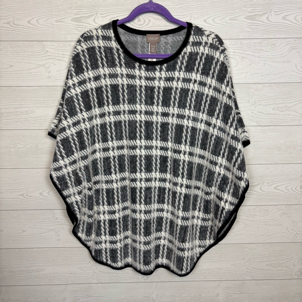 Chico’s Soft Plaid Chainti Poncho Sweater Black/White Size Small/Medium NWT